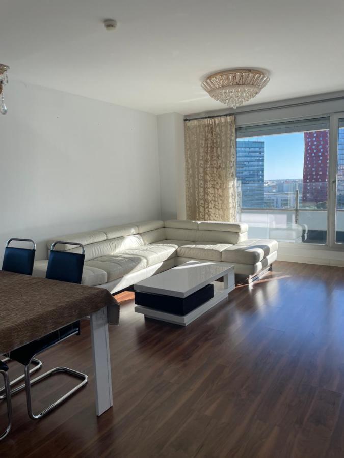 Fira De Barcelona City View Apartment With Garage Parking 略夫雷加特河畔奥斯皮塔莱特 外观 照片