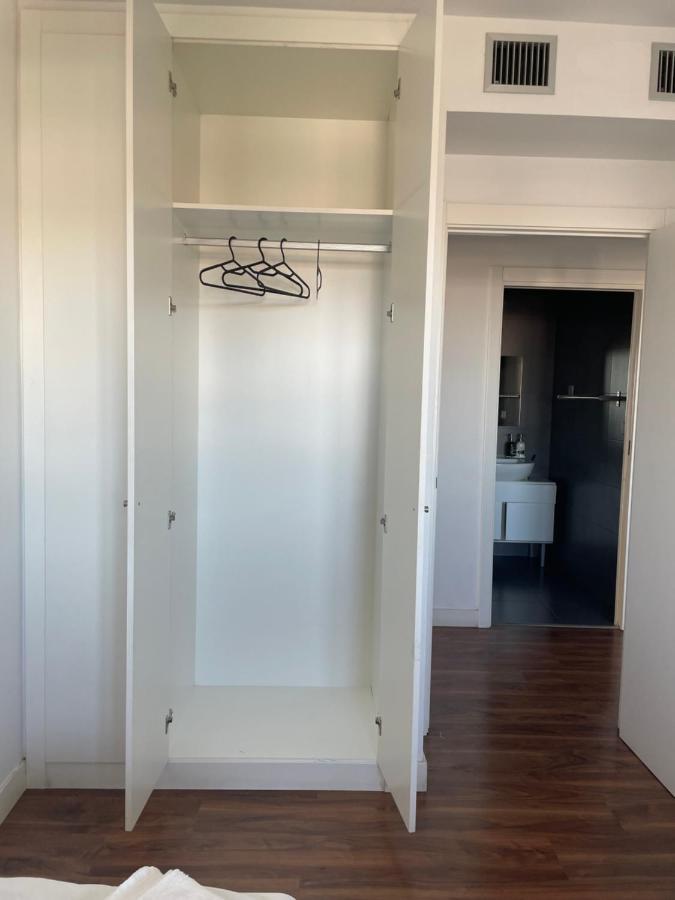 Fira De Barcelona City View Apartment With Garage Parking 略夫雷加特河畔奥斯皮塔莱特 外观 照片